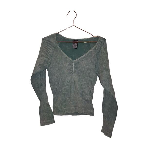 Victoria's Secret PINK Active Green Thermal Crop Top - L - Picture 1 of 3